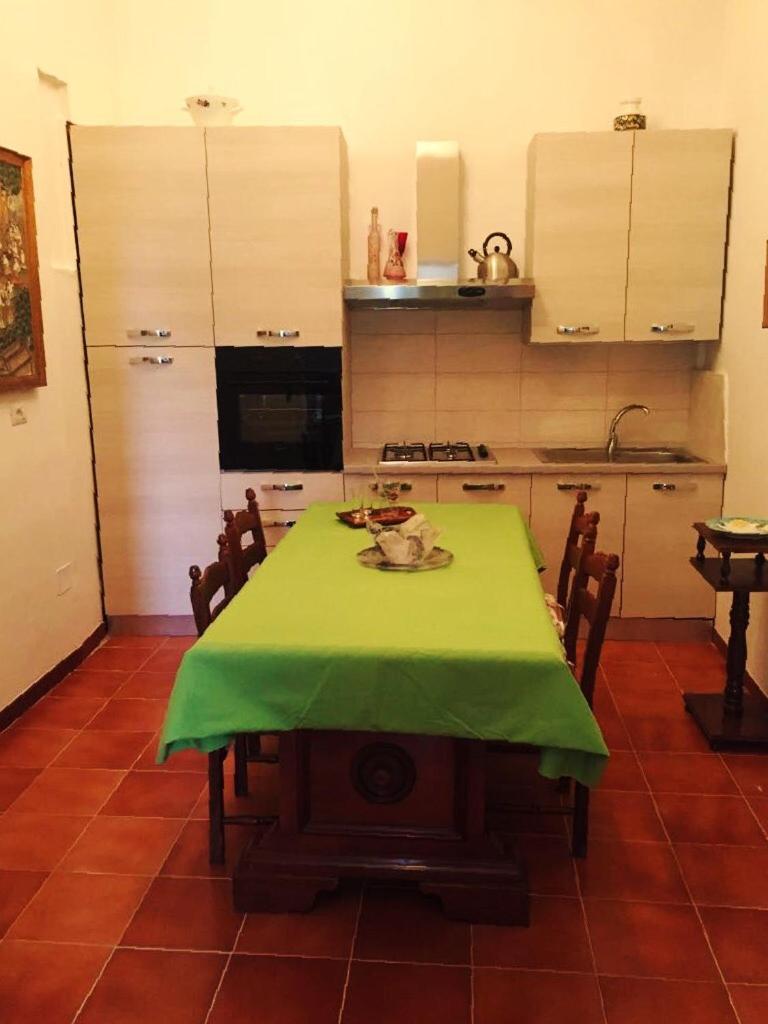 סנטה מריה די קסטלבאטה Villa Laura Sea View Apartments חדר תמונה
