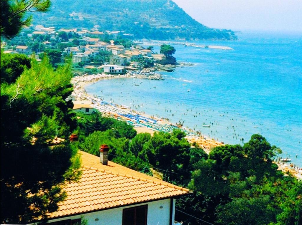 סנטה מריה די קסטלבאטה Villa Laura Sea View Apartments מראה חיצוני תמונה