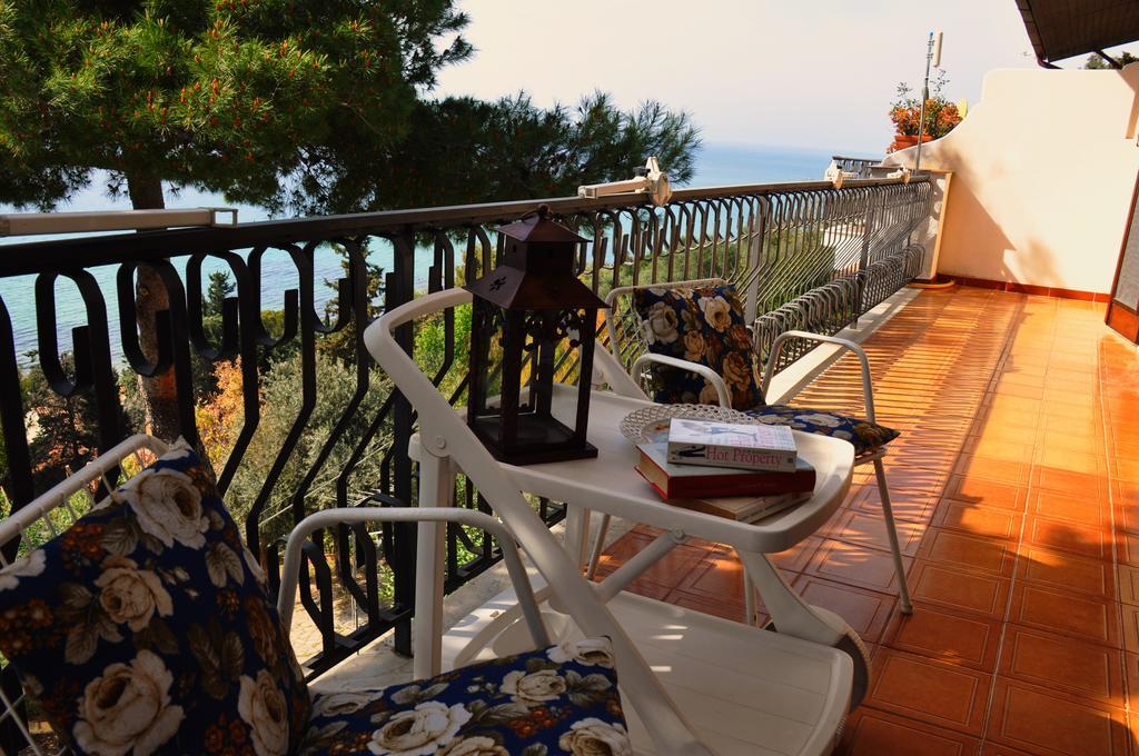 סנטה מריה די קסטלבאטה Villa Laura Sea View Apartments מראה חיצוני תמונה