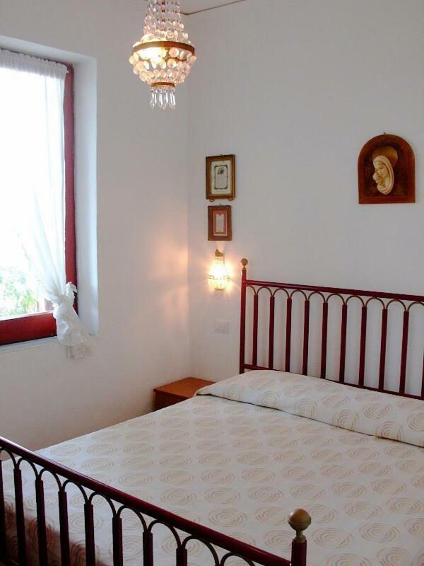 סנטה מריה די קסטלבאטה Villa Laura Sea View Apartments חדר תמונה